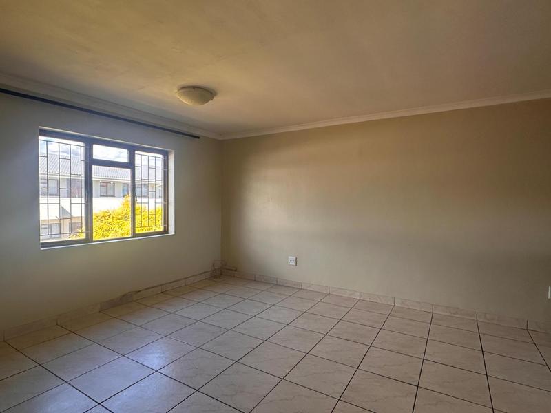 To Let 2 Bedroom Property for Rent in Strand Central Western Cape